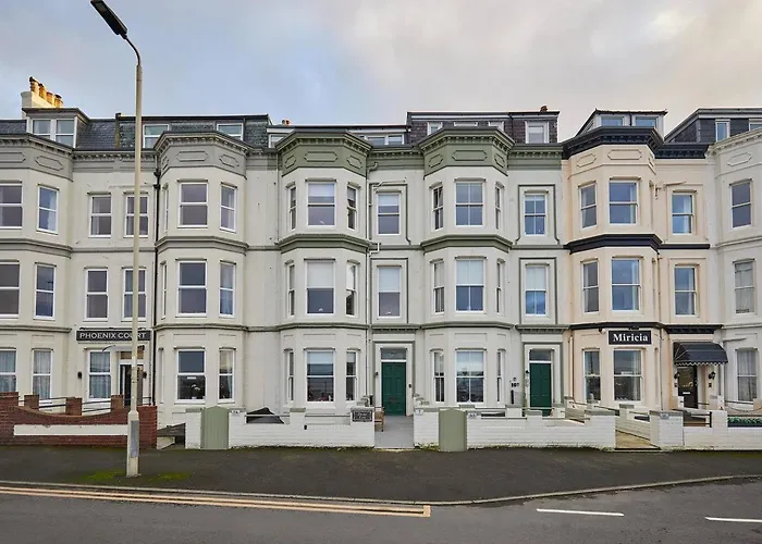 Lägenhet Rockpool's With Outside Area *