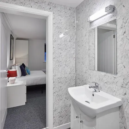 Rockpool's With Outside Area شقة سكرابورو